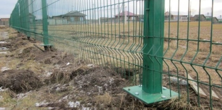 Купить сваи для ограждения от производителя в Златоусте от 1429 руб: низкая цена, быстрая установка